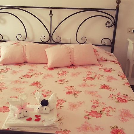 أسشيا B&B Kalinikta الغرفة الصورة